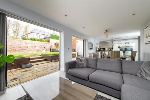 5 bedroom detached house for sale, Amphlett Close, Hagley, Stourbridge