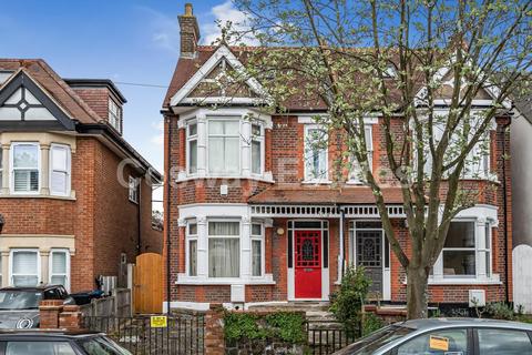 4 bedroom house for sale, Birkbeck Road, Mill Hill