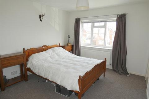 2 bedroom detached house to rent, Ridley Close, Hough