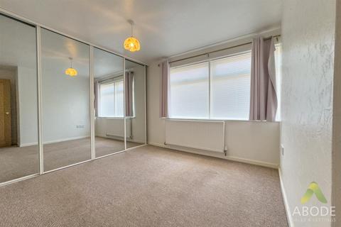 48 Henhurst Ridge, Burton-on-trent, DE13 9TQ