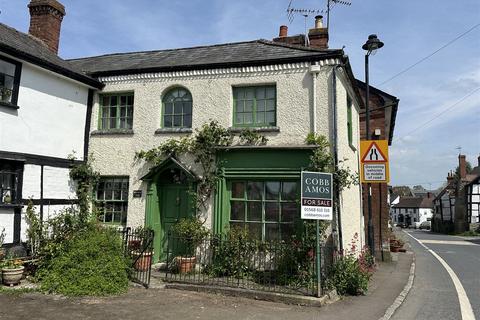 3 bedroom cottage for sale, West Street, Pembridge