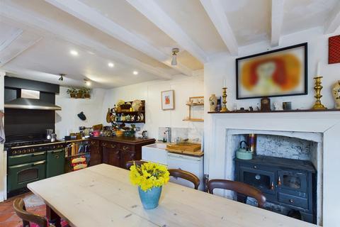 3 bedroom cottage for sale, West Street, Pembridge