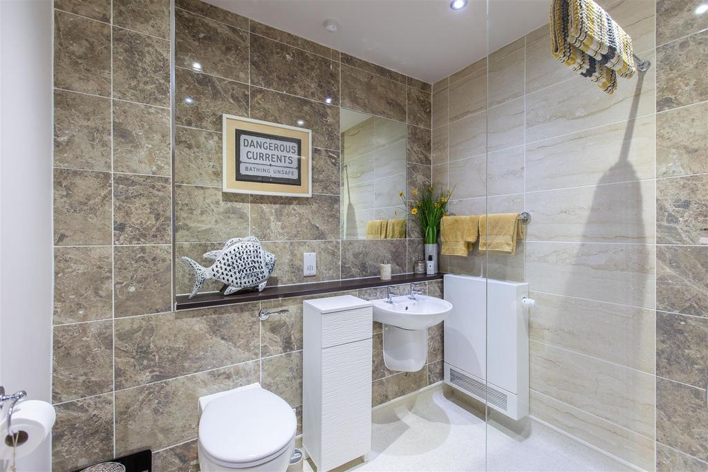 Mickle Hill 9 Shower Room-1.jpg