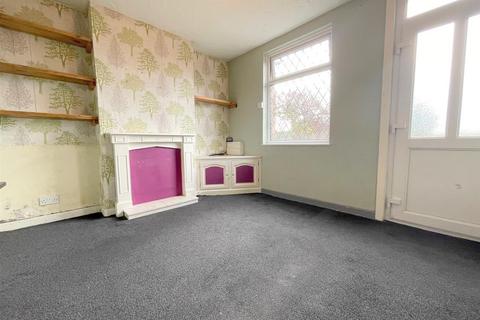 2 bedroom end of terrace house for sale, Haregate Terrace, Leek