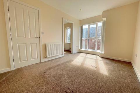 7 Mount Square, Leek, ST13 5DA