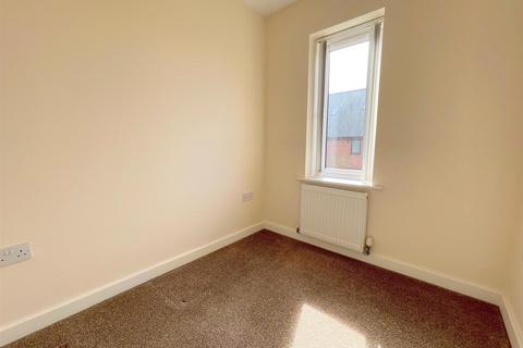 7 Mount Square, Leek, ST13 5DA