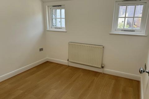 1 bedroom end of terrace house to rent, Maidenhead Yard, Hertfordshire SG14