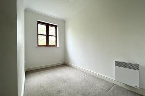 2 bedroom apartment to rent, Beech House, Castleford WF10
