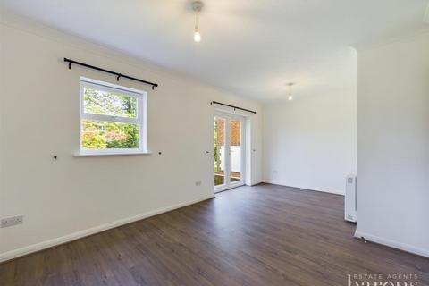 undefined, Regent Court, Basingstoke RG21