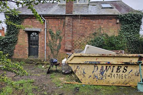 3 bedroom cottage for sale, Wolverley, Kidderminster, Worcestershire