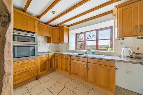 4 bedroom detached house for sale, Guscott, Huntshaw, Torrington