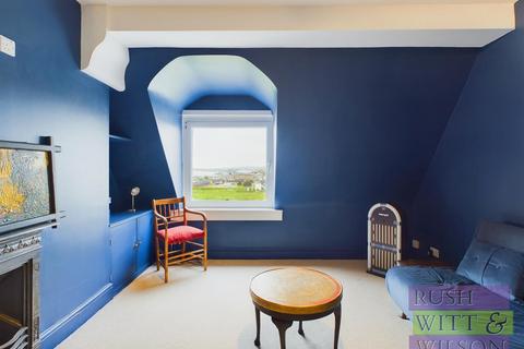 2 bedroom flat for sale, Grosvenor Gardens, St. Leonards-On-Sea