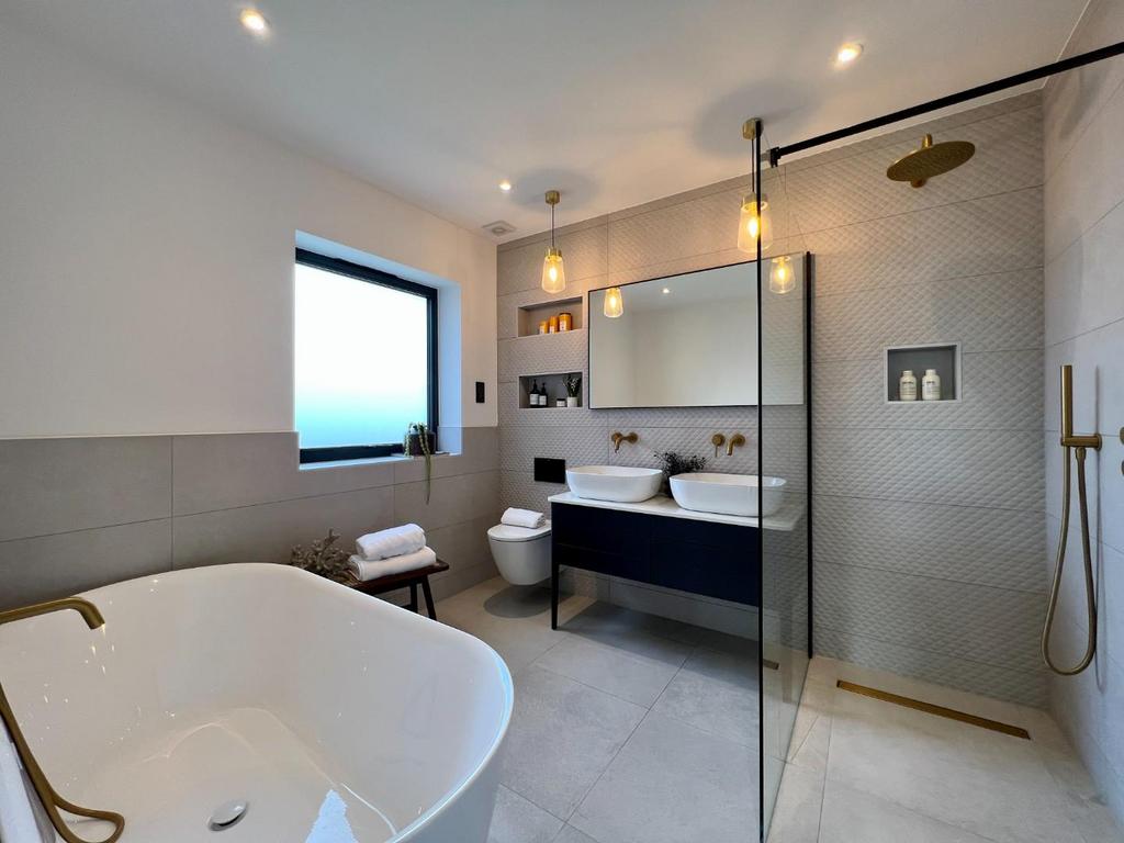Family bathroom