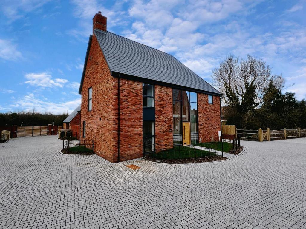 Plot 1 front aspect