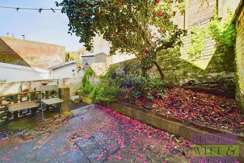 6 bedroom terraced house for sale, Ebenezer Road, Hastings