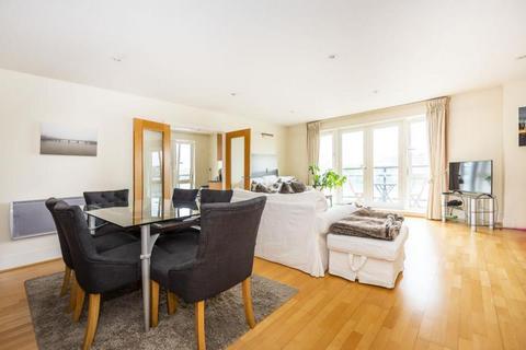 2 bedroom apartment to rent, Hall Road, London NW8