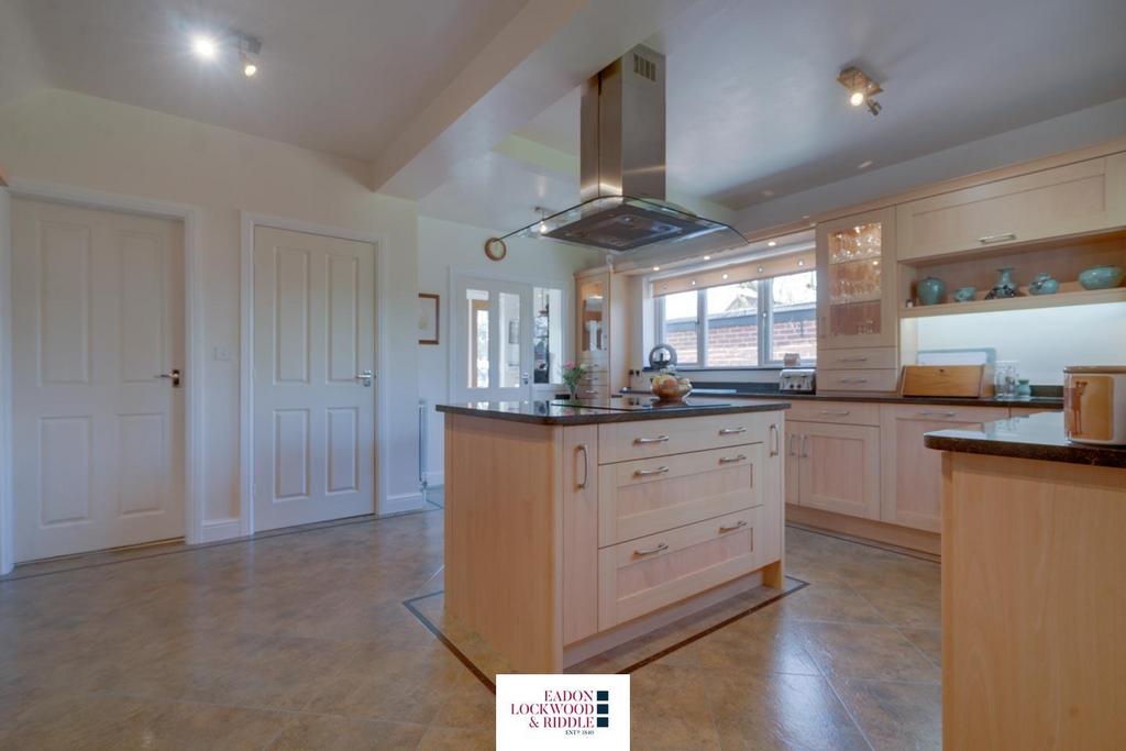 Kitchen Breakfast Room