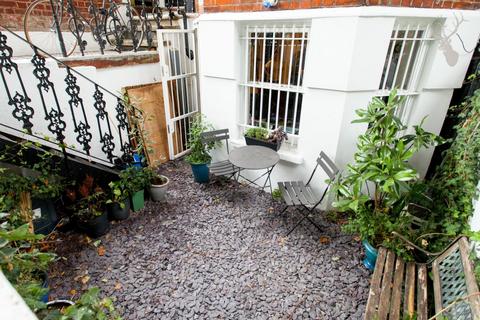 undefined, Parkholme Road, London