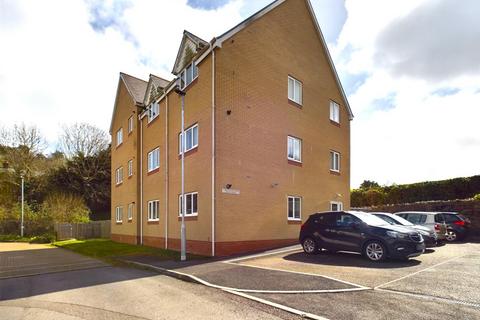 2 bedroom flat for sale, Bicclescombe Court, Park Court, Ilfracombe EX34