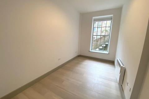 2 bedroom apartment to rent, Hewetson Mill, London Road, Macclesfield