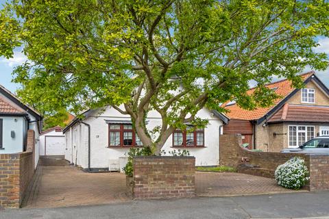 3 bedroom bungalow for sale, Nicholls Avenue, Uxbridge UB8