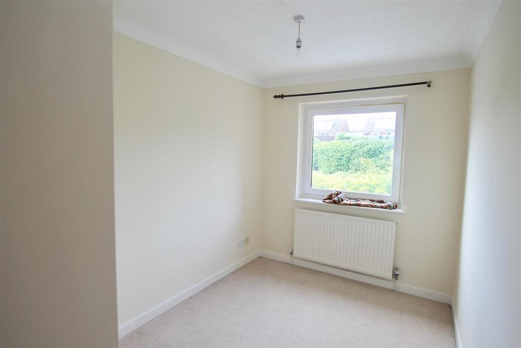 Single Bedroom 1.jpg