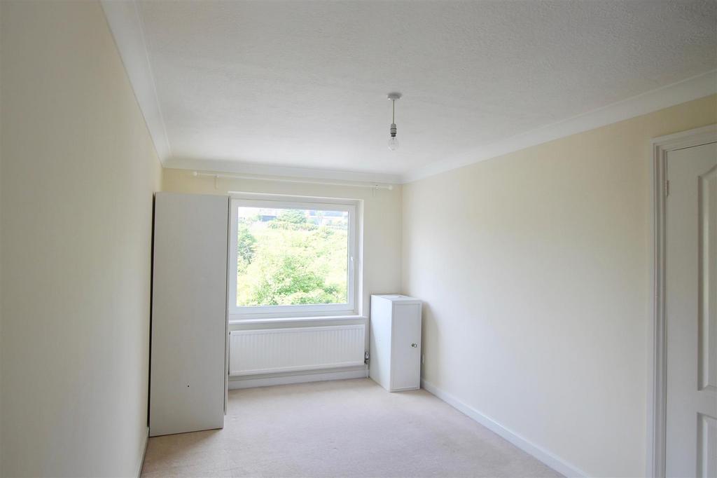 Main Bedroom 1a.jpg