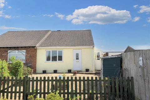 2 bedroom semi-detached bungalow for sale, Wiltshire Close, Gillingham
