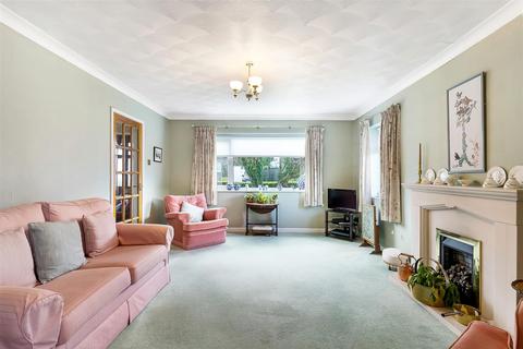 4 bedroom house for sale, Sycamore Drive, Addingham LS29