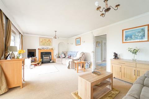 5 Burnham Close, Weston-super-mare, BS24 9LE