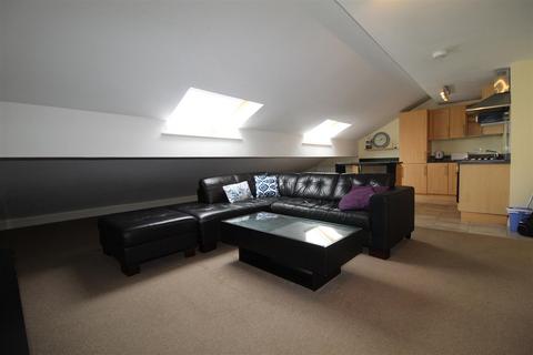 2 bedroom apartment for sale, Caddy Field Court, Trooper Lane, Siddal, Halifax