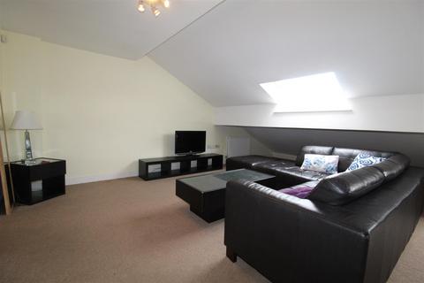 2 bedroom apartment for sale, Caddy Field Court, Trooper Lane, Siddal, Halifax