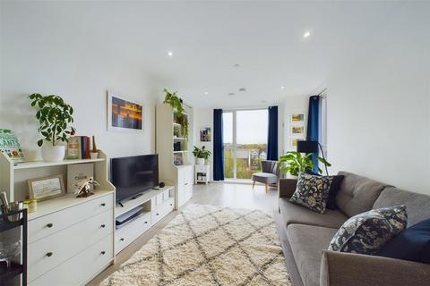 2 bedroom flat for sale, Albany Apartments, Burlington Road, New Malden, KT3 4NH