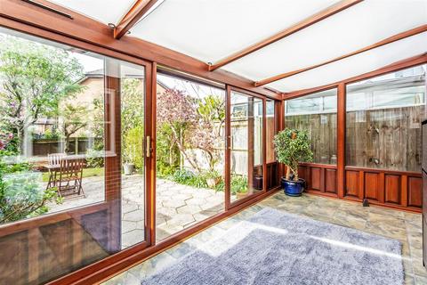 56 The Murreys, Ashtead, KT21 2LU