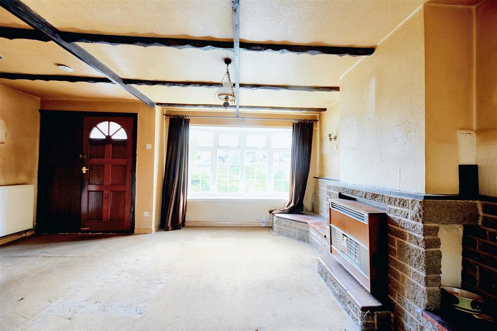 Living Room 3.jpeg