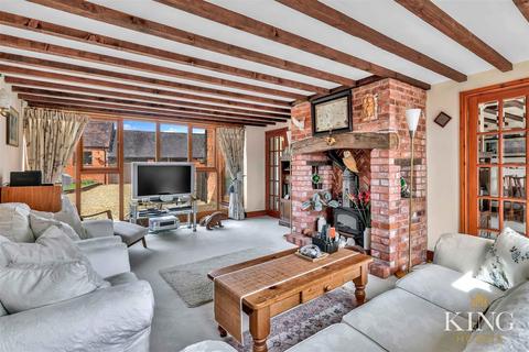 Barn Owl Cottage, Wrens Nest Farm Alcester Road, Inkberrow, Worcester, WR7 4HN