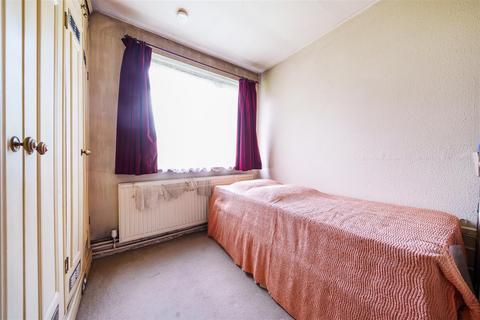 2 bedroom maisonette for sale, Walton Gardens, Wembley