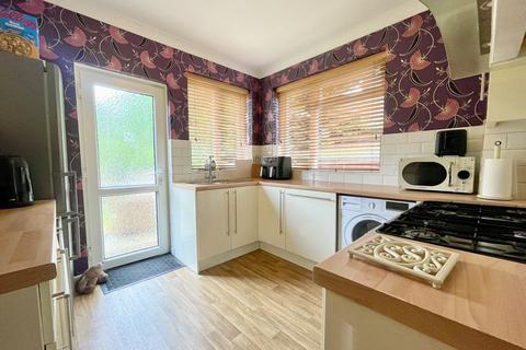 2 bedroom bungalow for sale, St Catherines Way, Christchurch, BH23