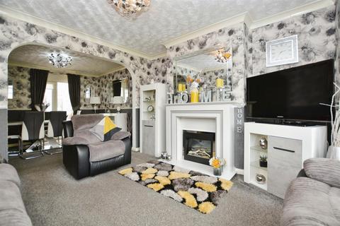 3 bedroom semi-detached house for sale, Stanley Road, Scunthorpe