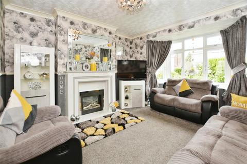 3 bedroom semi-detached house for sale, Stanley Road, Scunthorpe