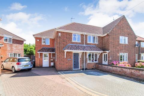 3 bedroom end of terrace house for sale, Deene Close, Corby NN17