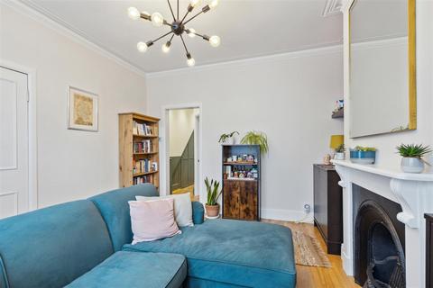 2 bedroom flat for sale, Weston Road, London, W4