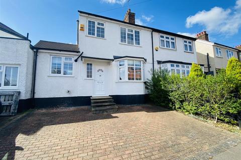 3 bedroom house for sale, Melbourne Road, Bushey WD23