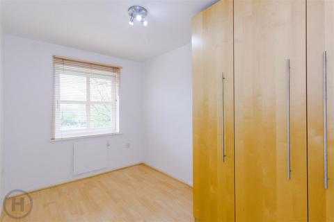 2 bedroom apartment to rent, Block 2 Thorncroft Avenue, Tyldesley, Manchester