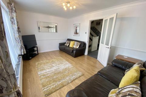 2 Abbotts Drive, Waltham Abbey, EN9 3HH