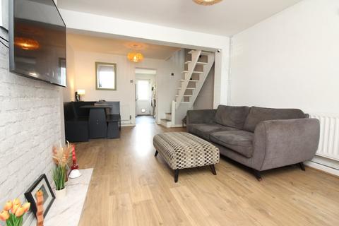 27 Astwick Road, Stotfold, Hitchin, SG5 4AT