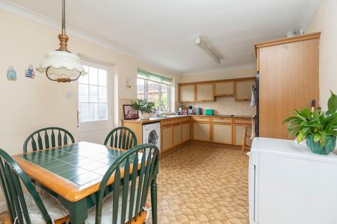 42 Cromwell Close, Boston, PE21 9NQ