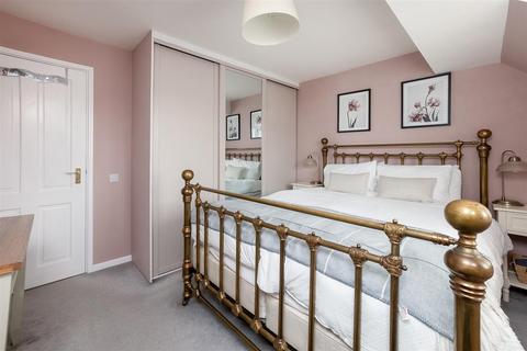 16 Primrose Court, Moreton-in-marsh, GL56 0JG