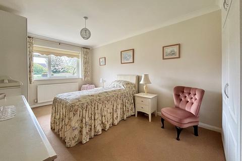 1 bedroom flat for sale, Shortlands Road, Bromley, BR2