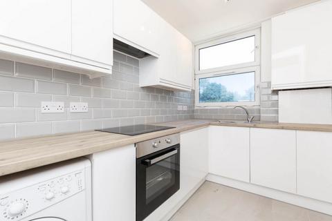 2 bedroom flat to rent, NW1